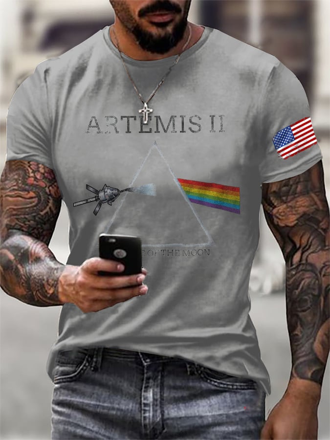 Men's Retro Artemis II Dark Side Of The Moon Print T-Shirt