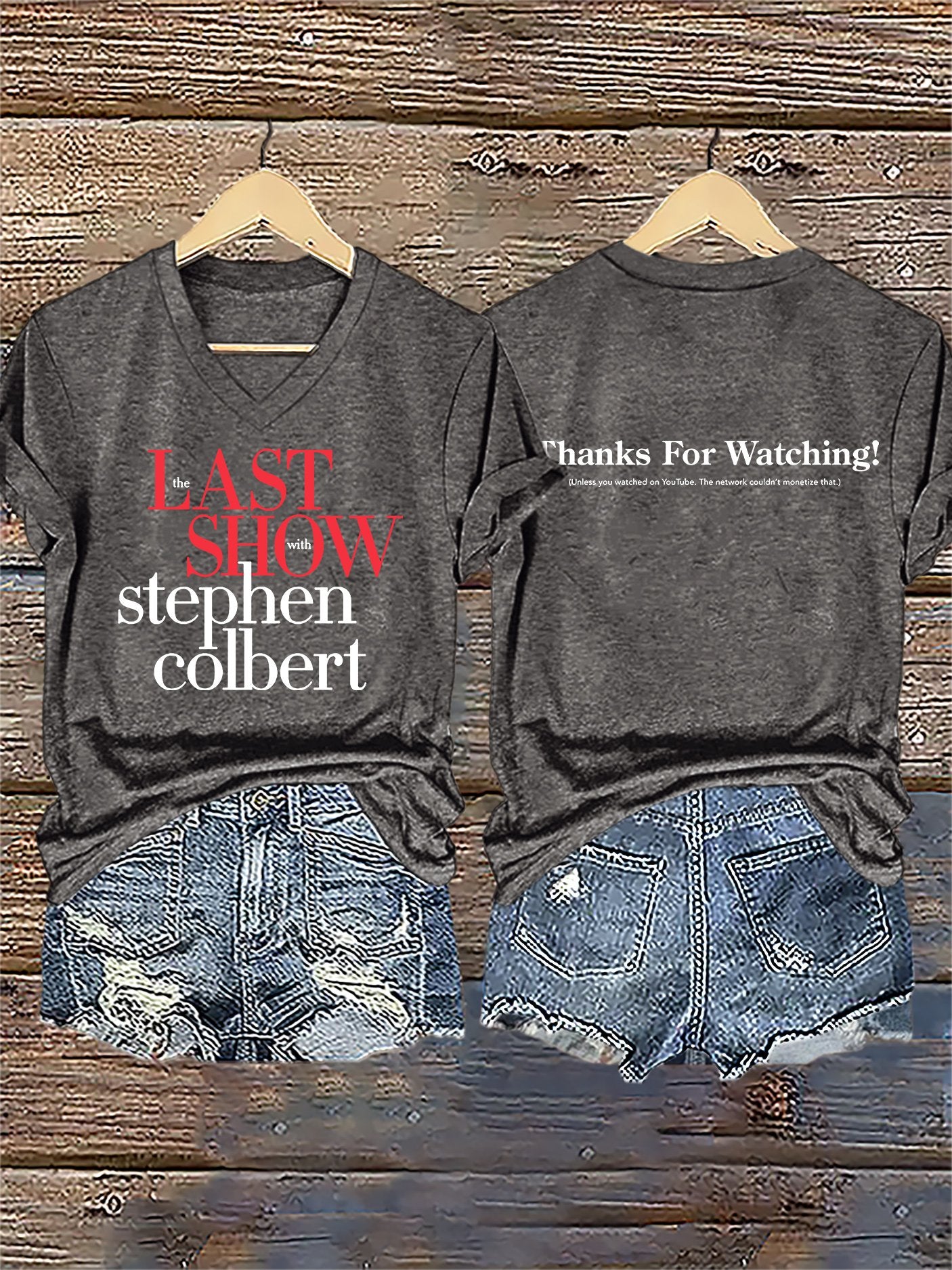 V-Neck Retro Last Show Print T-Shirt