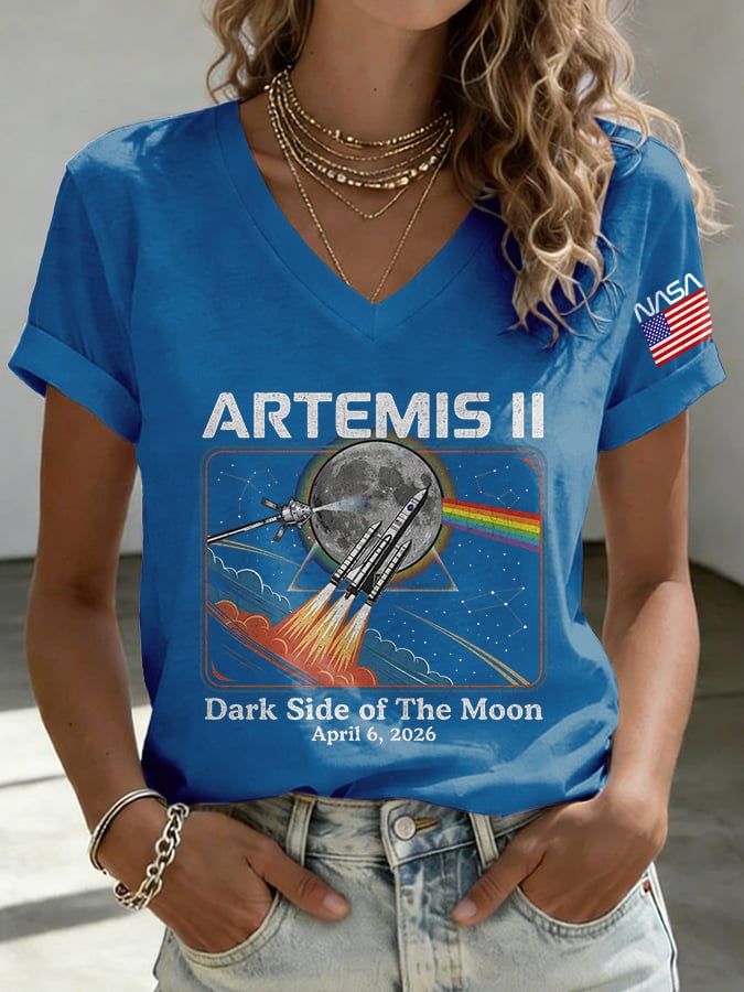 V-Neck Retro Artemis II Dark Side Of The Moon Print T-Shirt