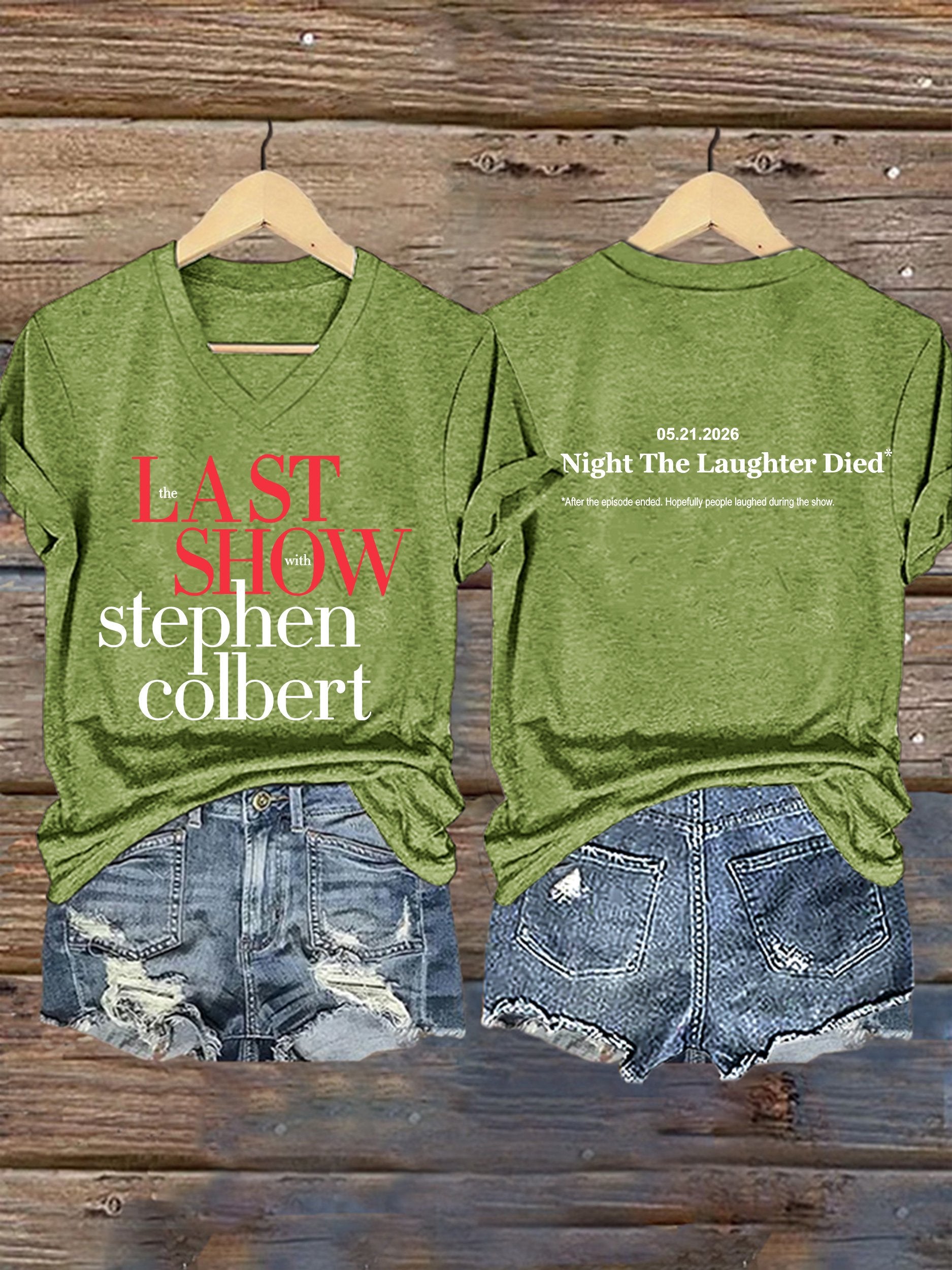 V-Neck Retro Last Show 05.21.2026 The Night The Laughter Died After The Episode Ended. Hopefully People Laughed During The Show Print T-Shirt