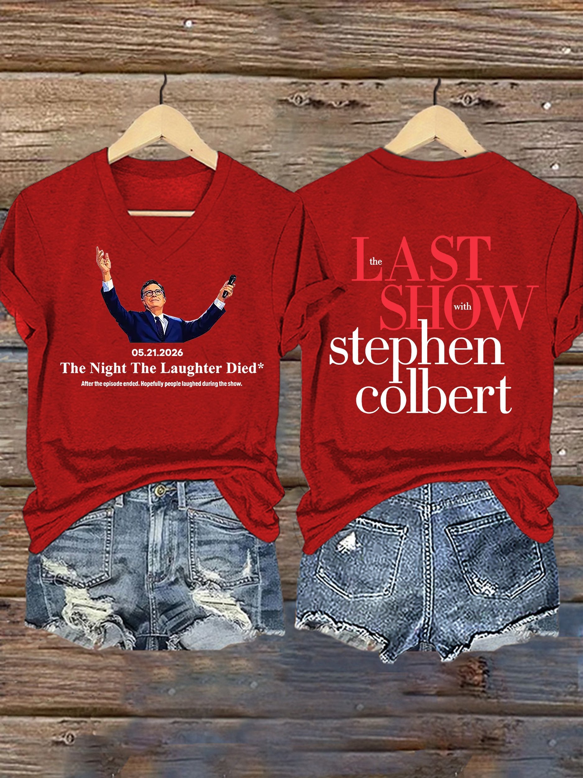 V-Neck Retro Last Show 05.21.2026 The Night The Laughter Died After The Episode Ended. Hopefully People Laughed During The Show Print T-Shirt