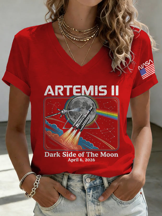 V-Neck Retro Artemis II Dark Side Of The Moon Print T-Shirt