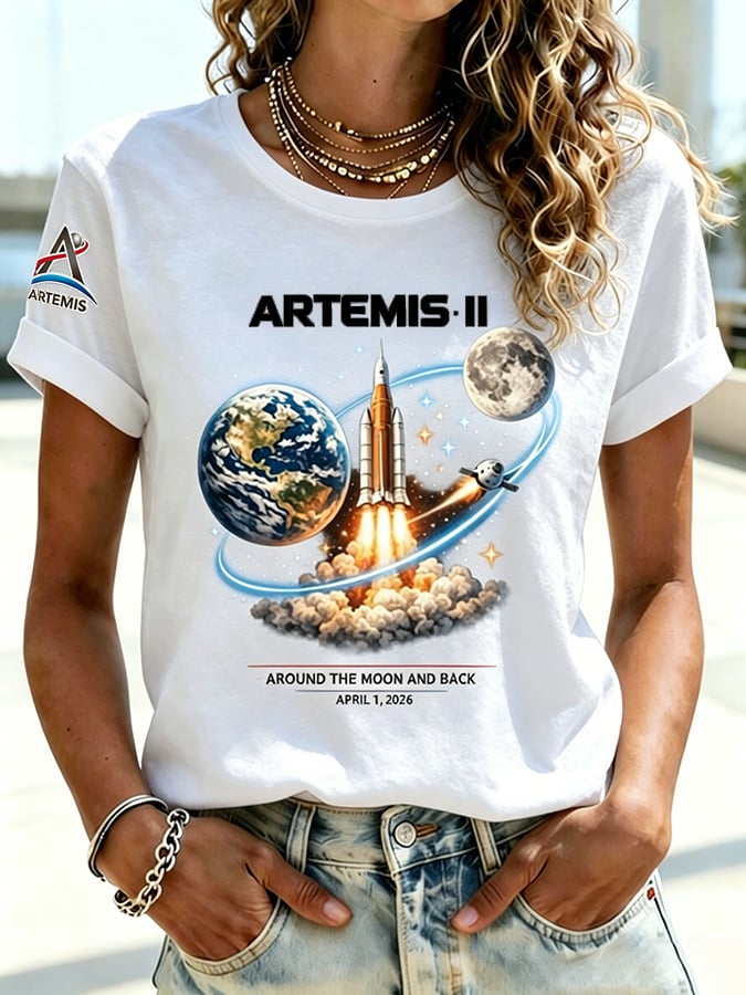 Retro Artemis II 2026 Rocket Launch Print T-Shirt