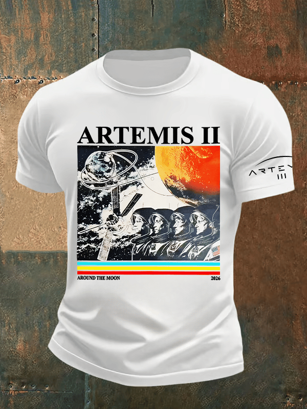 Men's  Lunar Landing Character Print T-Shirt