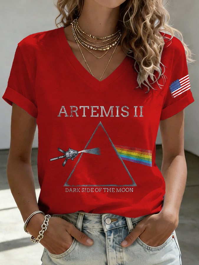 V-Neck Retro Artemis II Dark Side Of The Moon Print T-Shirt