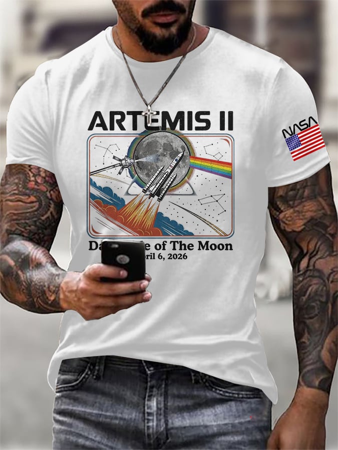 Men's Retro Artemis II Dark Side Of The Moon Print T-Shirt