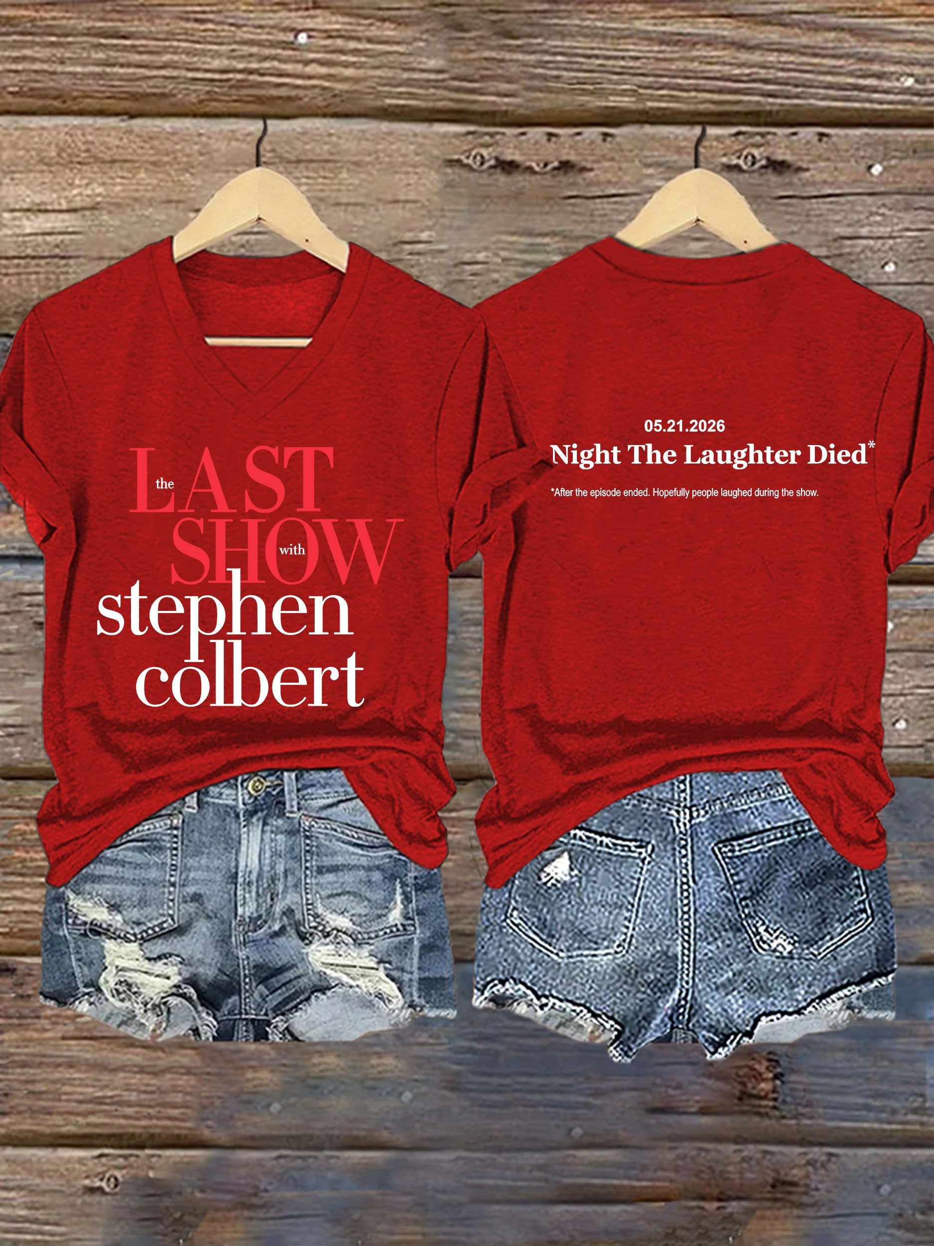 V-Neck Retro Last Show 05.21.2026 The Night The Laughter Died After The Episode Ended. Hopefully People Laughed During The Show Print T-Shirt