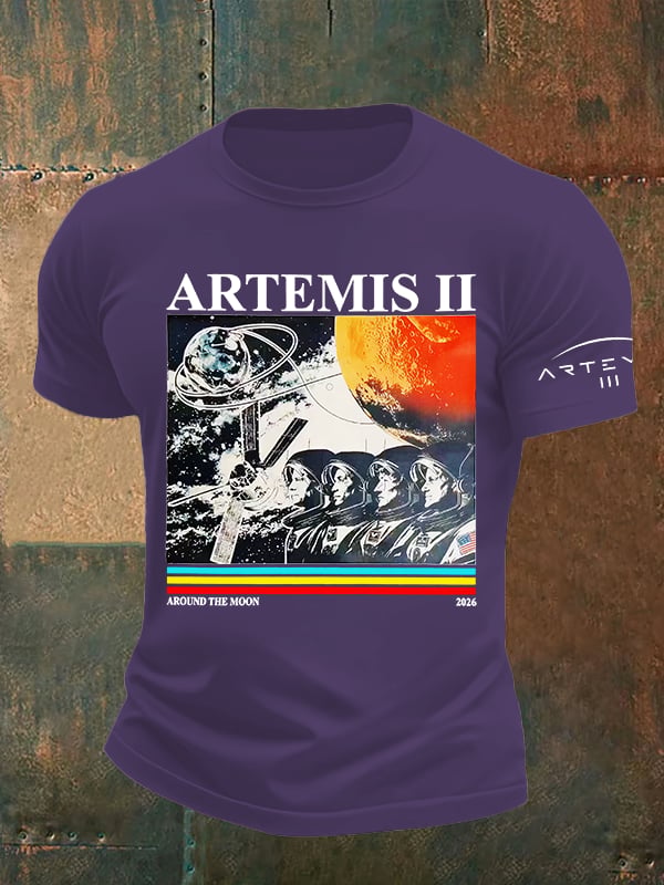 Men's  Lunar Landing Character Print T-Shirt